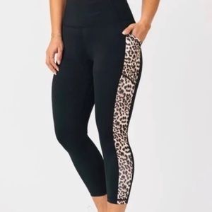 Zyia Active Cropped Leggings